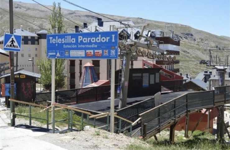 Holidays, Edificio Serraneu, Sierra Nevada 4 Personas Y Parking المظهر الخارجي الصورة
